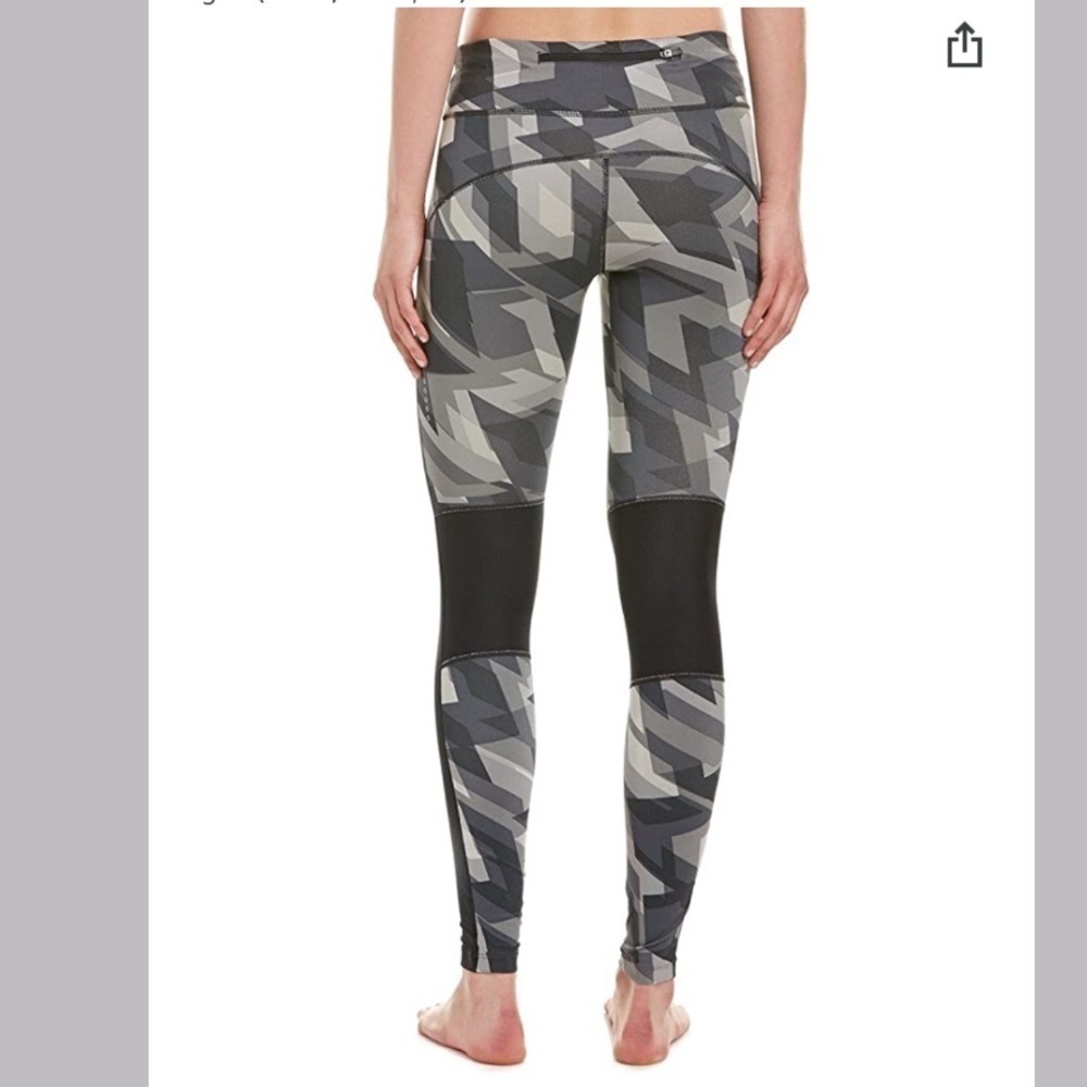 NIKE•Power Racer Geometric Leggings - Picture 2 of 10